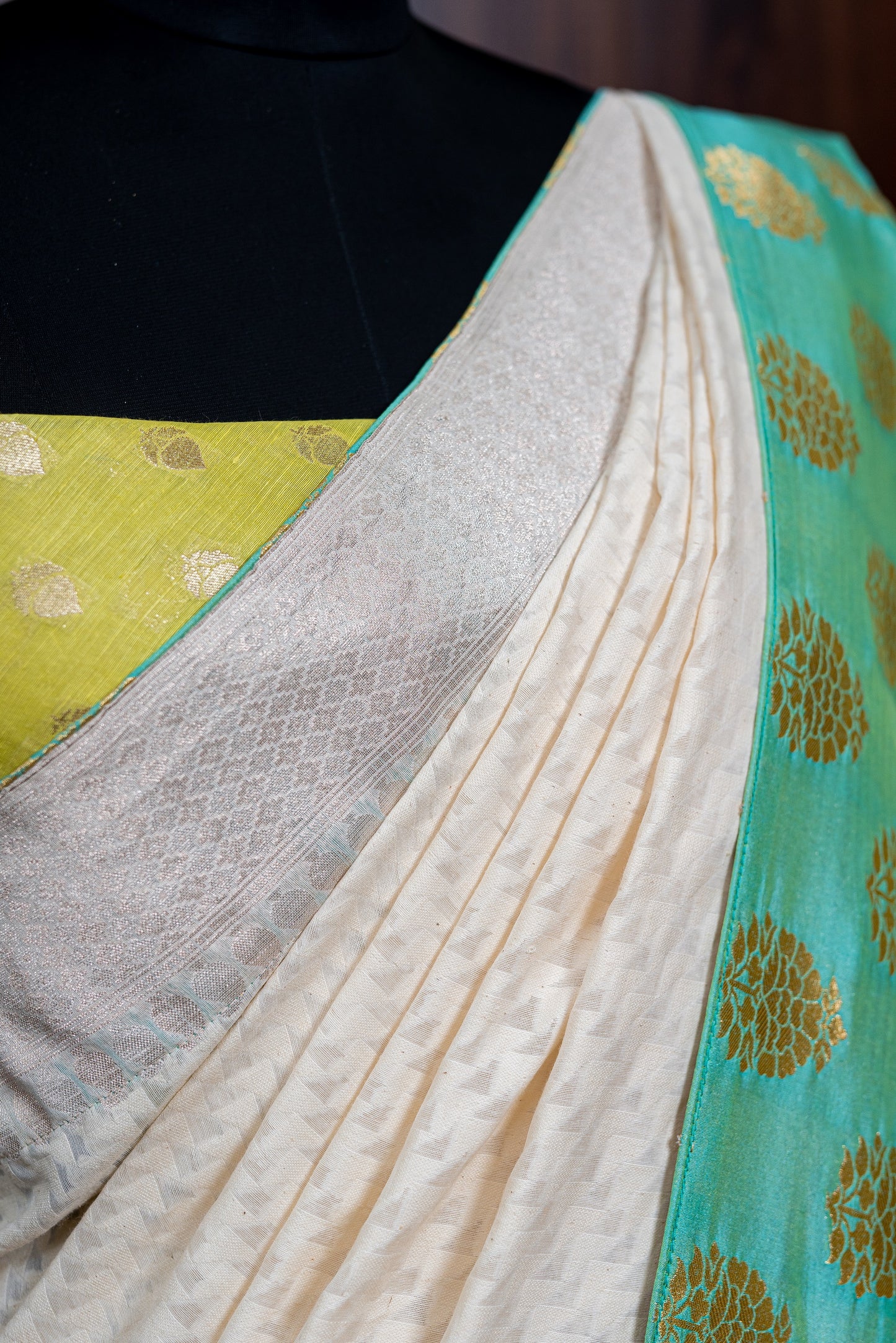 Banarasi Cotton Saree Set
