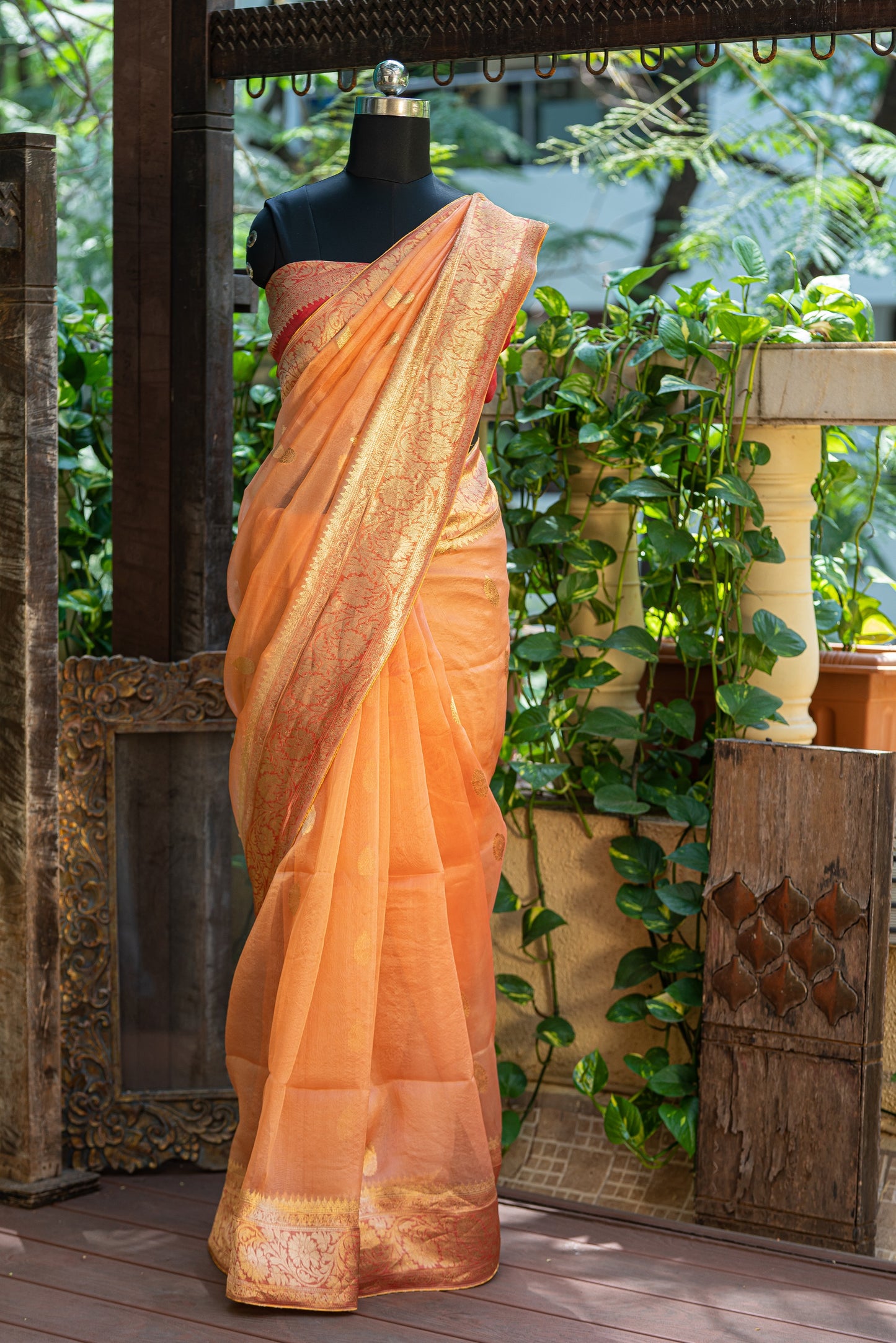 Banarasi Soft Organza Saree Set