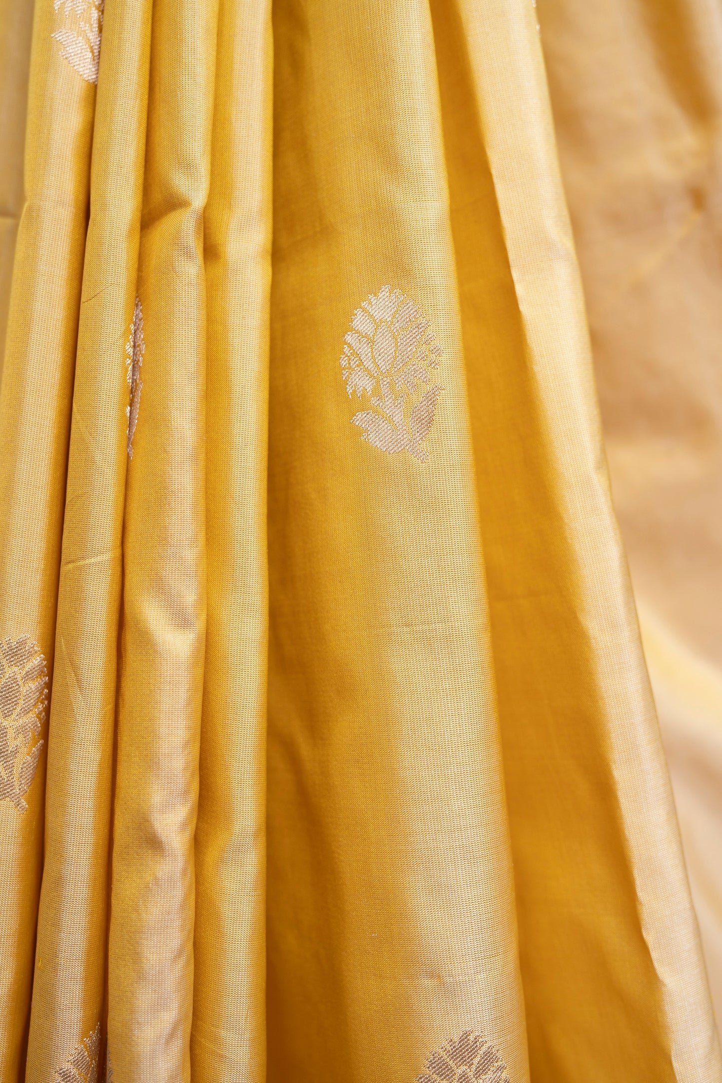 Banarasi Silk Saree Set