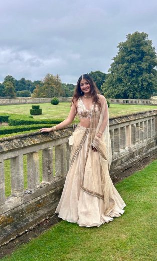 1_7b510d53-b33f-4ecf-a5c2-40120a341eed