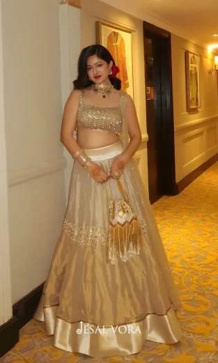 SaveClip.App_572807429_18365211733158108_3154016406414496039_n